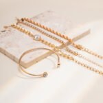Hollow Metal Fashion Bangle Rhinestone Versatile Chain Bracelet - Image 10