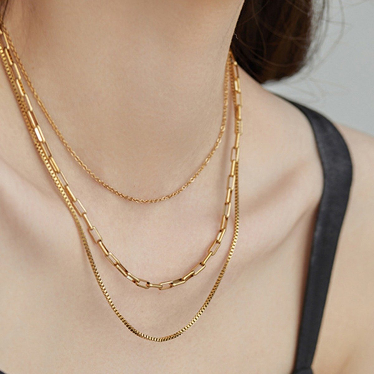 242116fc-e848-44f5-8d68-080348f3d75d.jpg Three-layer Twin Necklace Female Niche Clavicle Chain - Image 1