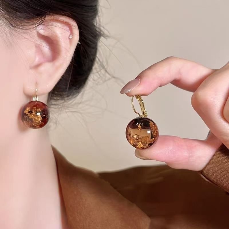 58e7b35b-fd4b-439c-b345-cb1f424f0a18.jpg Maillard Autumn Winter Amber Earrings Women Circle Hoop Ear Cuffs Light Luxury - Image 1