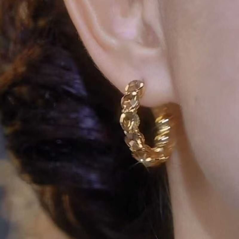 db3ec1c1-53da-492f-b522-d1832a8bee1d.jpg 2026 Retro Coffee Zircon Hoop Earrings, Niche Elegant Ear Cuffs, Hot New Arrival - Image 1
