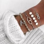 Women's Beaded Chain Bracelet Suit - Image 9