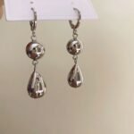 2026 New Slim Hoop Earrings, Elegant High-End Ear Cuffs For Women - Image 4